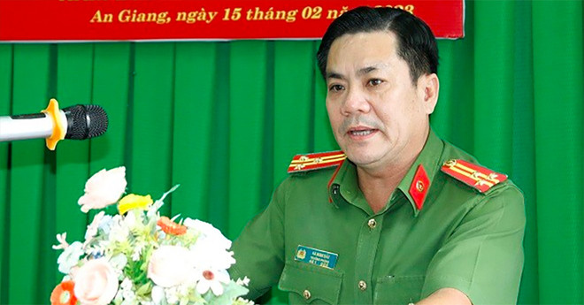 Ông Hà Minh Đấu, Trưởng phòng Cảnh sát cơ động bị kỷ luật Cảnh cáo (Nguồn: Công an An Giang) An Giang: Nhiều cán bộ công an, kiểm sát bị kỷ luật Đảng ảnh 1