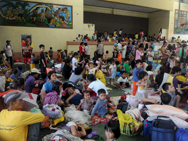 [Photo] Bão Rammasun gây ảnh hưởng nặng nề ở Philippines ảnh 6