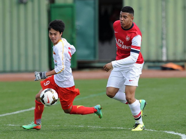 Chùm ảnh U19 Việt Nam đè bẹp U19 Arsenal tại London ảnh 3