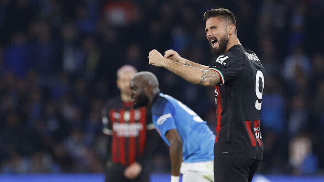Giroud ăn mừng sau khi ghi bàn cho AC Milan. (Nguồn: Getty Images) AC Milan vào bán kết Champions League sau 16 năm chờ đợi ảnh 2