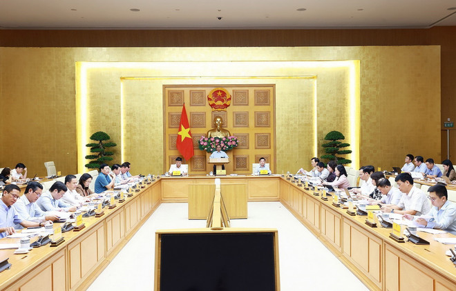 ttxvn_pham minh chinh xu ly vuong mac (2).jpg