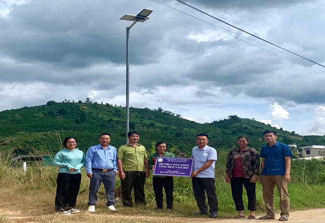 Ban Quản lý Vườn Quốc gia Tà Đùng triển khai nhiều chương trình hỗ trợ cộng đồng vùng đệm. (Ảnh: Hưng Thịnh/Vietnam+) ta-dung-1-6212.jpg