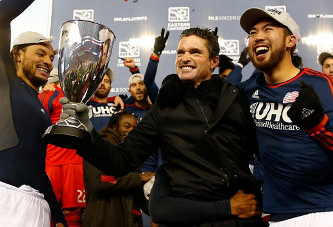 Lee Nguyễn cùng New England Revolution lên ngôi MLS miền Đông ảnh 1