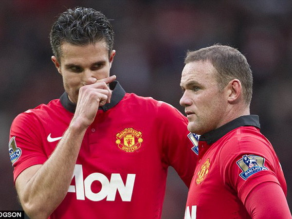 Rooney và van Persie không thể tham dự "đại chiến" với Chelsea. (Nguồn: Daily Mail) Tin vắn 17/1: Barca tổn thất nặng, M.U lo lắng đại chiến ảnh 3
