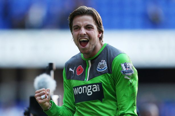 Tim Krul trong tầm ngắm của Seedorf. (Nguồn: AP) Chuyển nhượng 17/1: Arsenal lại khiến HLV Wenger sầu lòng ảnh 4