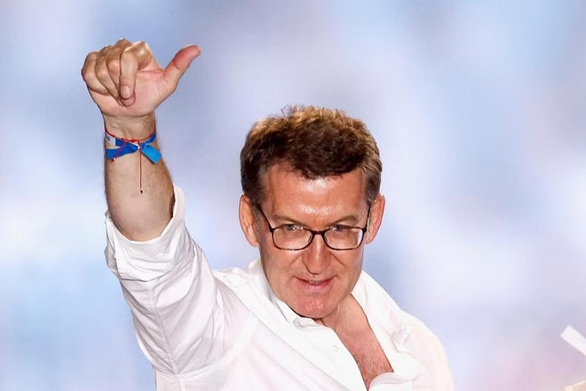 Nhà vua Tây Ban Nha đề cử lãnh đạo cánh hữu thành lập chính phủ mới ảnh 1