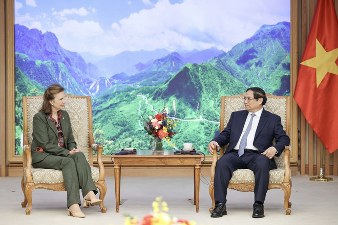 Thủ tướng Phạm Minh Chính tiếp Bộ trưởng Ngoại giao, Ngoại thương và Tôn giáo Argentina Diana Mondino. (Ảnh: Dương Giang/TTXVN) ttxvn_thu_tuong_tiep_bo_truong_ngoai_giao_ngoai_thuong_va_ton_giao_argentina_3.jpeg