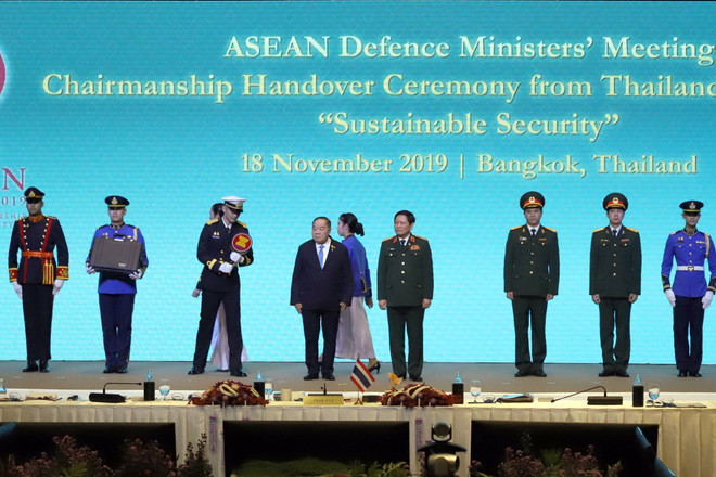 Việt Nam chính thức trở thành Chủ tịch ADMM và ADMM+ ảnh 1