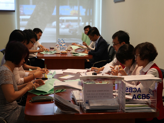 Hơn 240 nhà đầu tư tranh thầu cổ phiếu Sân bay Quốc tế Cam Ranh ảnh 1