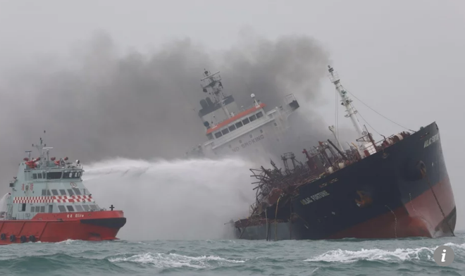 25 thuyền viên Việt Nam có mặt trên tàu dầu cháy ngoài khơi Hong Kong ảnh 1