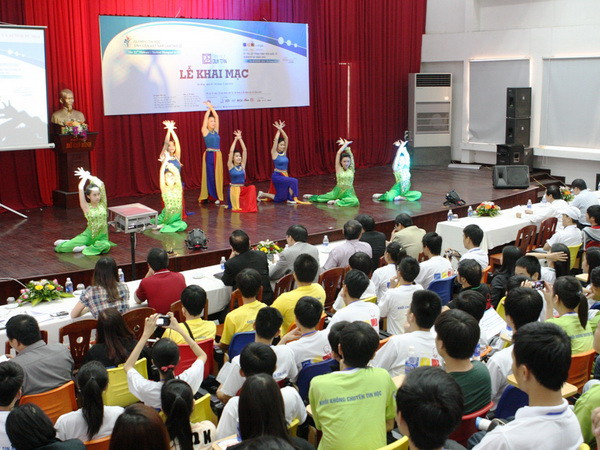 Olympic tin học sinh viên Việt Nam và lập trình quốc tế ảnh 1