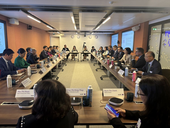 ttxvn_viet_nam_va_phap_tang_cuong_hop_tac_trong_linh_vuc_san_xuat_vaccine_09-1.jpg