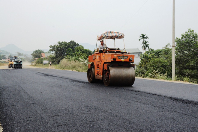 Dự án BOT Hòa Lạc-Hòa Bình dự kiến thông xe ngày 10/10 ảnh 2