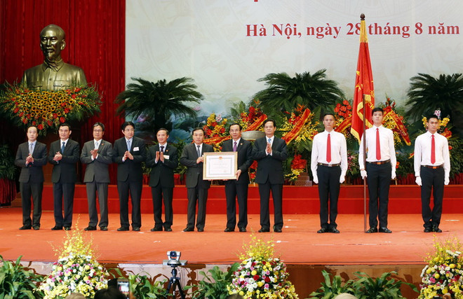 Văn phòng Chính phủ đón nhận Huân chương Độc lập hạng Nhất ảnh 1