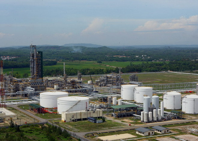 Ký hợp đồng tư vấn thiết kế mở rộng Nhà máy Lọc dầu Dung Quất ảnh 1