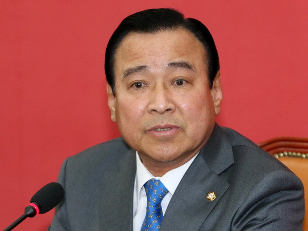 Thủ tướng Hàn Quốc sẵn sàng hợp tác làm rõ nghi án nhận hối lộ ảnh 1