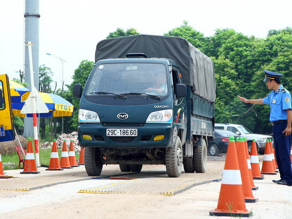 Hà Nội lập 9 tổ liên ngành tuần tra, xử lý xe ôtô vi phạm ảnh 1