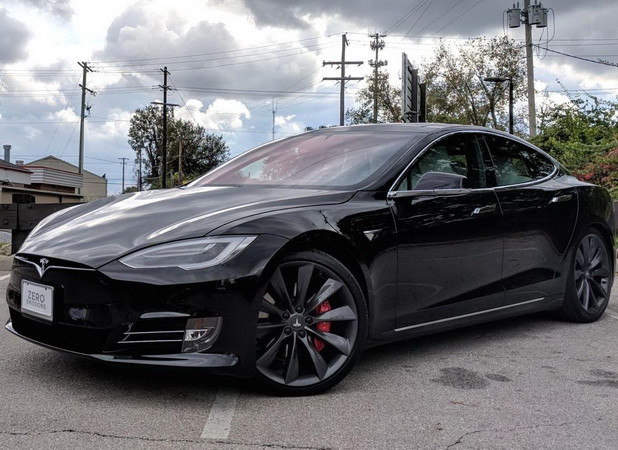 Tesla tung ra mẫu xe điện chạy nhanh nhất thế giới tại Hàn Quốc ảnh 1