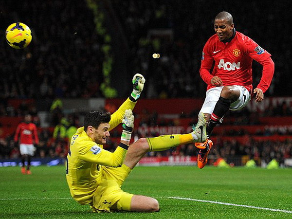 Moyes nổi điên với trọng tài "người nhà" Howard Webb ảnh 2