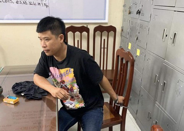 Bắt giữ đối tượng bị truy nã vì hành vi côn đồ, hành hung tài xế taxi ảnh 1