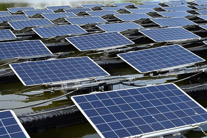 Năng lượng Mặt Trời vẫn duy trì vị thế giữa khủng hoảng toàn cầu ảnh 2