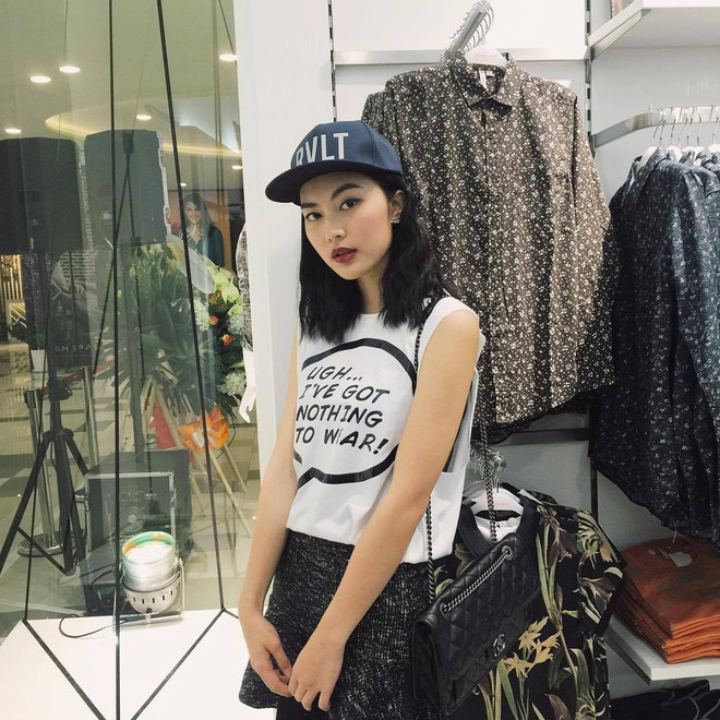 Mỹ nhân Việt diện màu son "ma cà rồng" đón Đông về ảnh 6