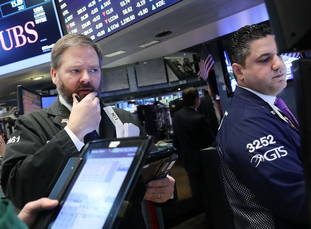 Chứng khoán Âu-Mỹ đi ngược chiều nhau trong phiên ngày 22/3 ảnh 1