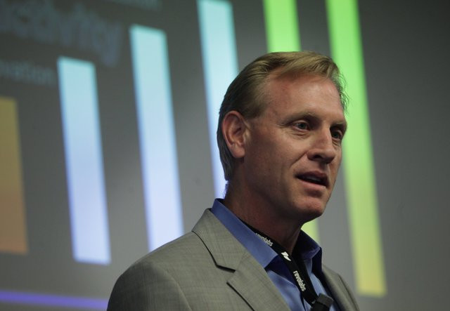 Tổng thống Mỹ chọn quan chức Boeing làm Thứ trưởng Quốc phòng ảnh 1