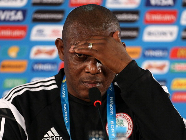 Huấn luyện viên Nigeria bảo vệ các học trò sau trận thua Pháp ảnh 1