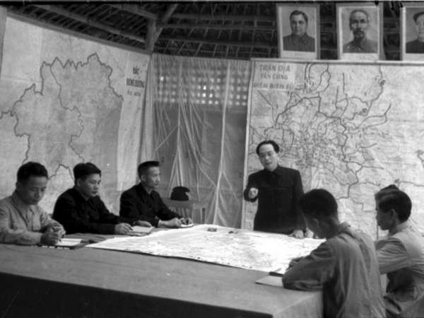 Điện Biên Phủ - Trận quyết chiến chiến lược đầu tiên ảnh 1