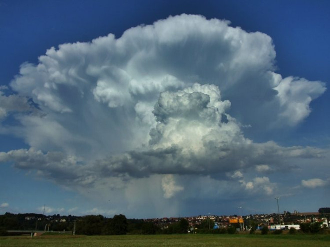 Tướng Iran cáo buộc Israel đánh cắp mây, tuyết của nước này ảnh 1