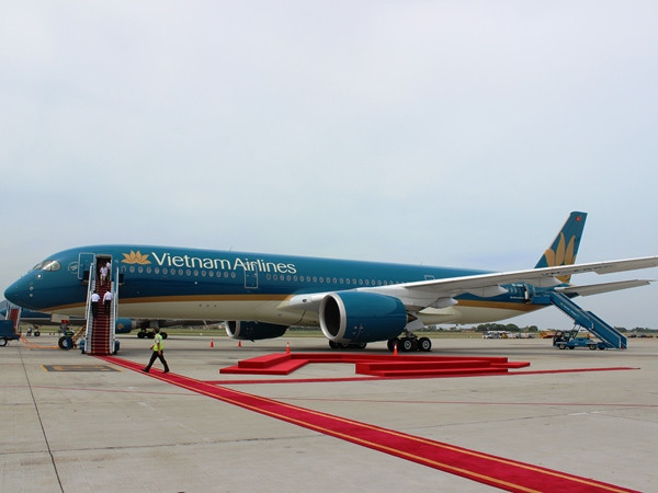 Thủ tướng cắt băng “cất cánh” Airbus A350 của Vietnam Airlines ảnh 2
