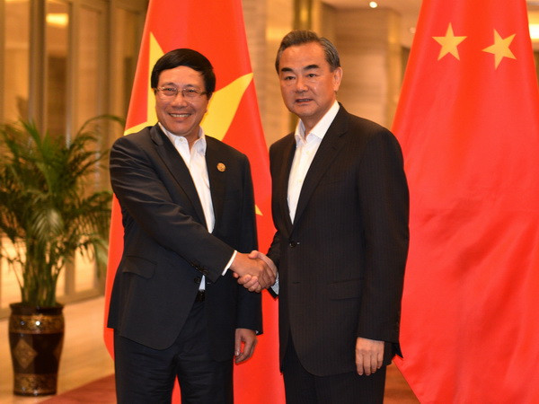 Phó Thủ tướng Phạm Bình Minh gặp Bộ trưởng Ngoại giao Trung Quốc ảnh 1
