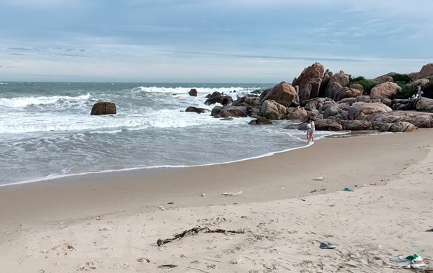 Quảng Ngãi: Tìm thấy thi thể một nạn nhân bị đuối nước tại biển Mỹ Khê ảnh 1