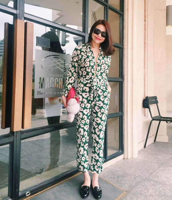 Hà Hồ "xúng xính" hàng hiệu, Thanh Hằng "mát mắt" với gam pastel ảnh 10