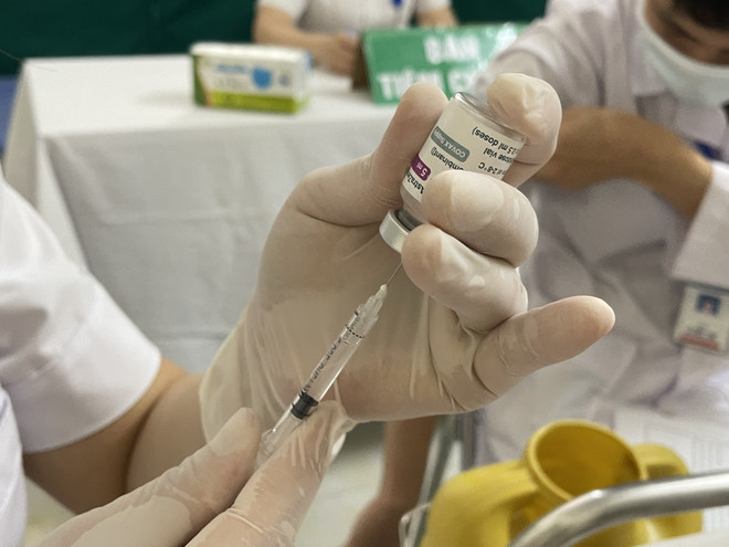 Nhiều địa phương đảm bảo an toàn tiêm vaccine phòng COVID-19 ảnh 1