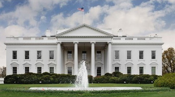 Một quan chức Nhà Trắng liên quan đến cuộc điều tra của FBI ảnh 1