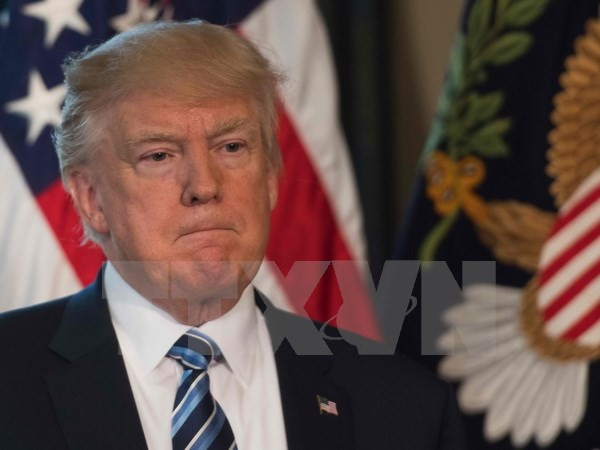 Tổng thống Mỹ bắt đầu chuyến công du nước ngoài đầu tiên ảnh 1