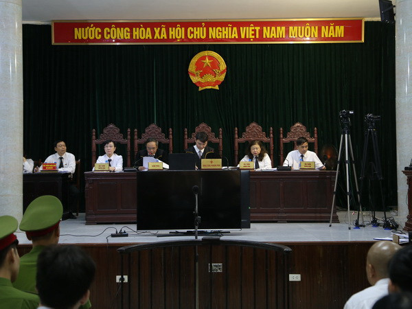 Xét xử Hà Văn Thắm: Không thể coi hành vi chi lãi ngoài là chính đáng ảnh 1