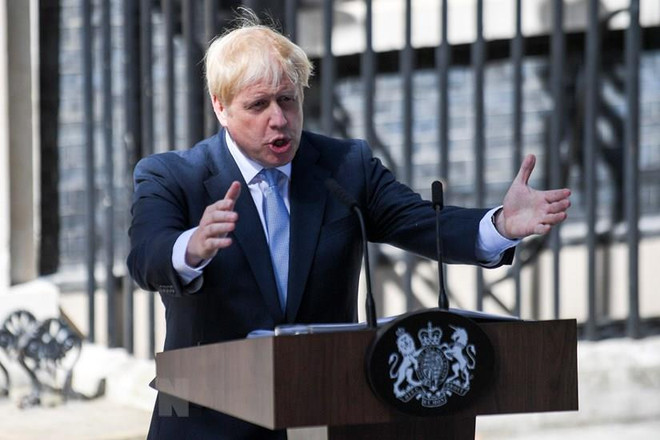 Thủ tướng Anh Boris Johnson. (Ảnh: THX/TTXVN) EU không đồng tình với yêu cầu của Anh về điều khoản “chốt chặn” ảnh 1