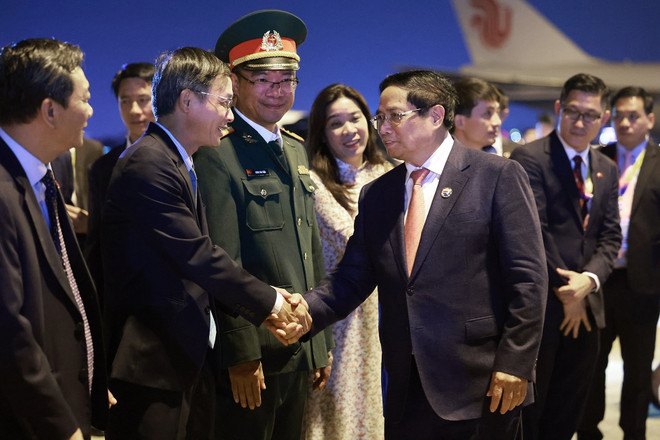 ttxvn_thu_tuong_ket_thuc_chuyen_tham_du_hoi_nghi_cap_cao_asean_lan_thu_44_45_tai_lao_2.jpg