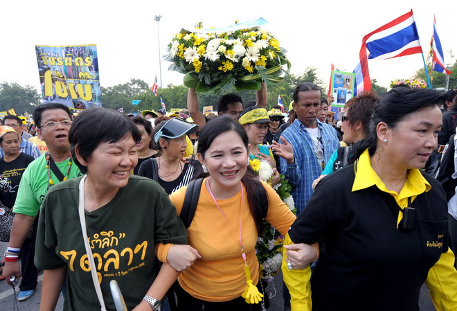 Thái Lan bắt đầu xử vụ phe Áo Vàng phong tỏa sân bay năm 2008 ảnh 1