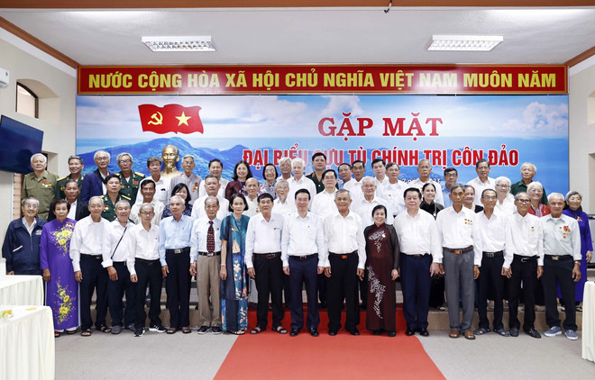 Chủ tịch nước dự kỷ niệm Ngày Thương binh, Liệt sỹ tại Côn Đảo ảnh 2