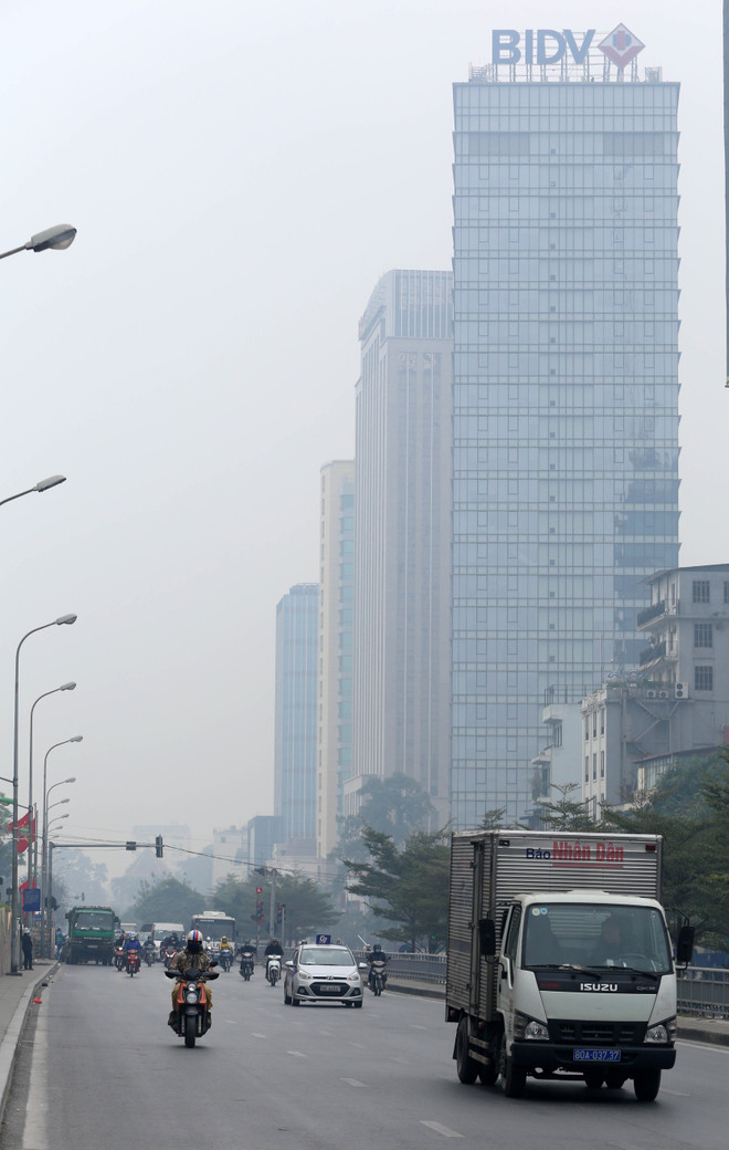 Hà Nội: Cảnh báo những ngày không khí ô nhiễm nặng trong mùa Đông ảnh 1