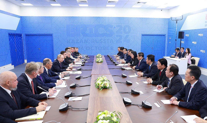 ttxvn_thu_tuong_du_hoi_nghi_cac_nha_lanh_dao_nhom_brics_mo_rong_2510-3.jpg
