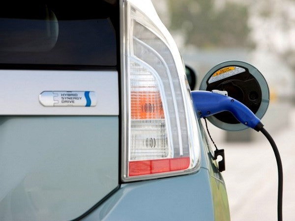 Sử dụng các loại xe điện giúp đối phó với những mùa Hè nóng bức ảnh 1