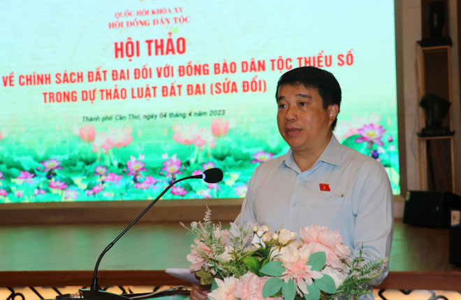 Thực hiện tốt chính sách hỗ trợ đất đai với đồng bào dân tộc thiểu số ảnh 2