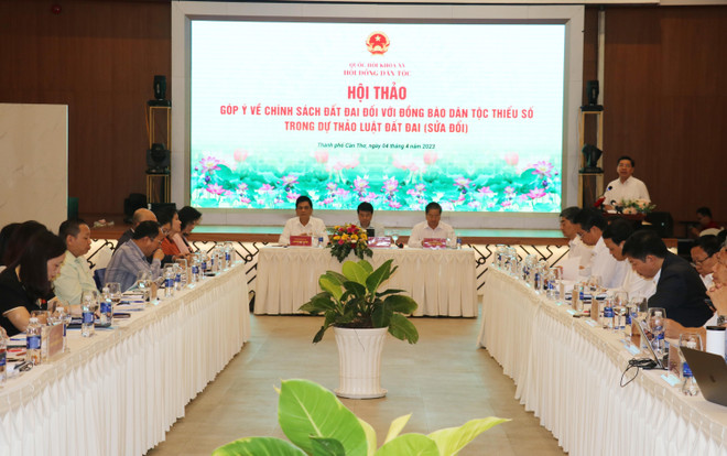 Thực hiện tốt chính sách hỗ trợ đất đai với đồng bào dân tộc thiểu số ảnh 1