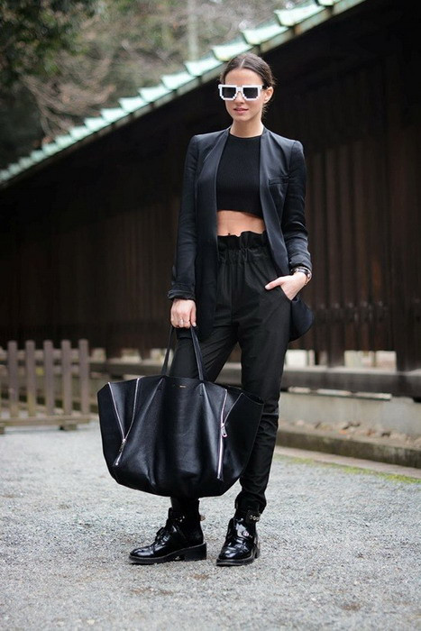 Áo lửng và áo khoác blazer: Sự kết hợp hoàn hảo cho mùa Thu ảnh 7