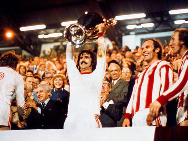 Mối thâm thù kéo dài 42 năm giữa Atletico Madrid và Bayern ảnh 1